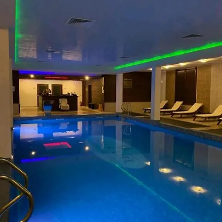 Life, Bansko, Private C-17 Appartement