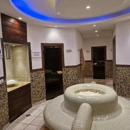 Life, Bansko, Private C-17 Appartement
